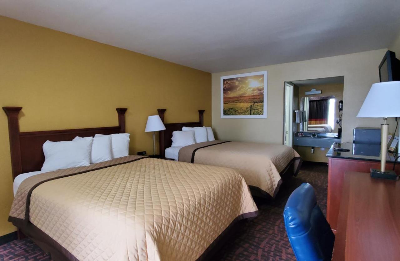 Rodeway Inn Concord Exteriér fotografie
