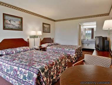 Rodeway Inn Concord Exteriér fotografie